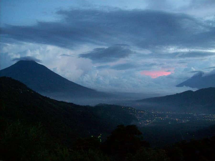 1 Day Acatenango Volcano Hike from Antigua - The three-hour descent through another route