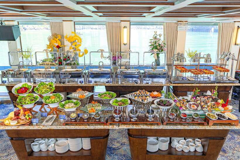 1Day 5 Stars Cruise:Swimming,Hiking & Kayaking, - What to pack and what to clarify