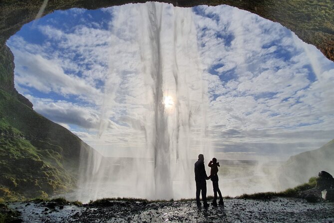 2-Day South Coast w/Glacier Hike & Jokulsarlon - Small Group Tour - Seljalandsfoss and Gljúfrabúi: two waterfalls, two moods