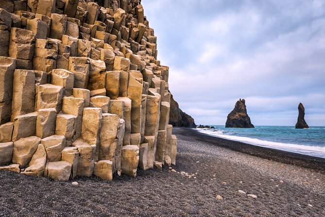 2-Day South Coast Waterfalls, Jokulsarlon Glacier Lagoon and Hike from Reykjavik - The overnight stop and what to expect