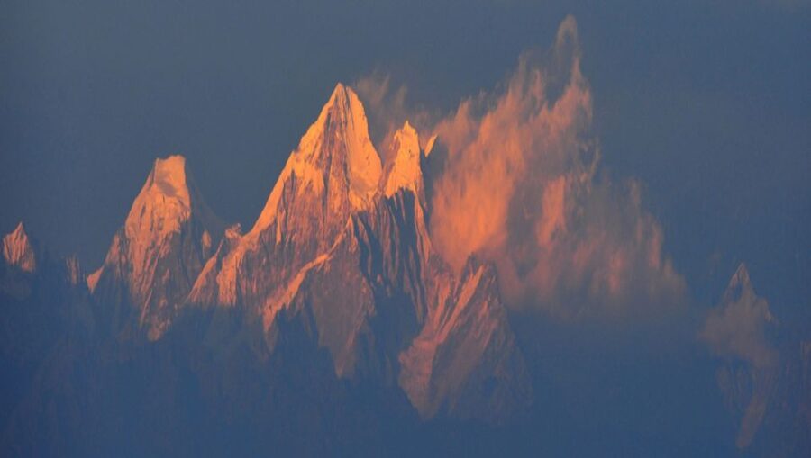 3 Days Chisapani to Nagarkot Hiking from Kathmandu - Sunrise before the return to Kathmandu