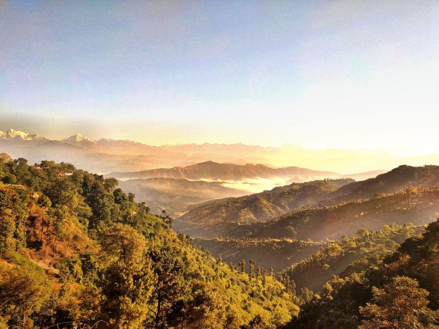 3 Days Chisapani to Nagarkot Hiking from Kathmandu - Oak and rhododendron forest on the way to Chisapani