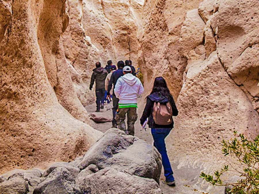 4-hour excursion: Ruta del Sillar with Hiking in Culebrillas - Guide language and pickup details