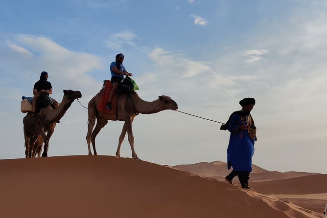 5-Day Desert Hiking Adventure from Merzouga - Day three: Mountains, sunset, and a second night at camp