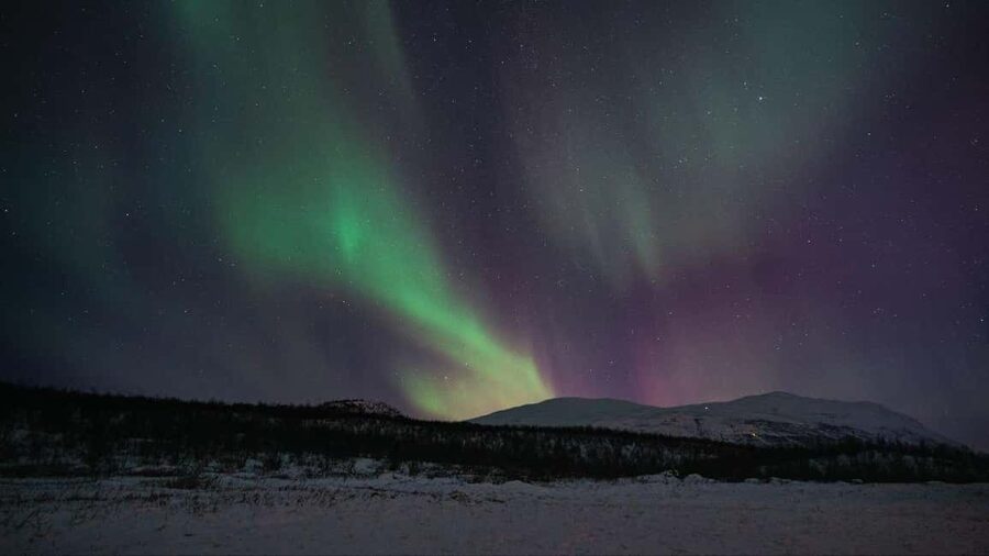 Abisko: Northern Lights Hike with Husky Puppies - Walking into the Abisko Valley