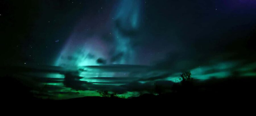 Abisko: Northern Lights Hike with Husky Puppies - The guides and the small-group feel