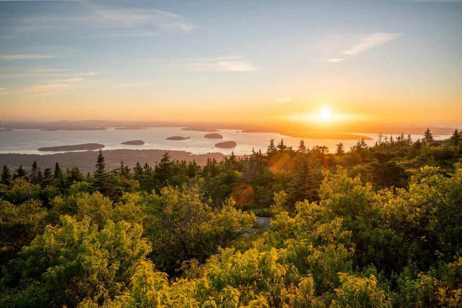 Acadia Full Day Small Group Tour & Hike - Is $427 per person a fair price?