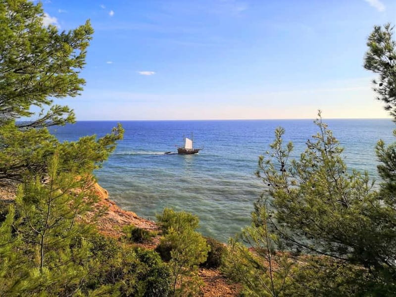 Albufeira, Olhão, Faro : Seven Hanging Valleys Guided Hiking - From the meeting point to the coast