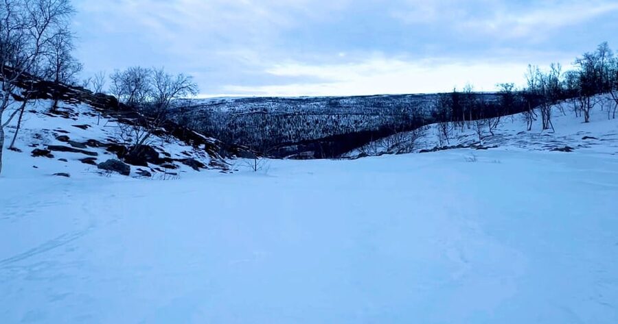 Alta: Igloo Ice Hotel and Hiking to the Frozen Waterfall. - Five hours with transport from Alta