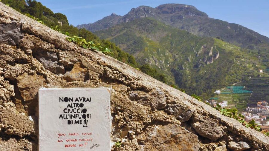 Amalfi Coast: Hike Along the Path of the Lemons - Meeting the Sfusato Amalfitano