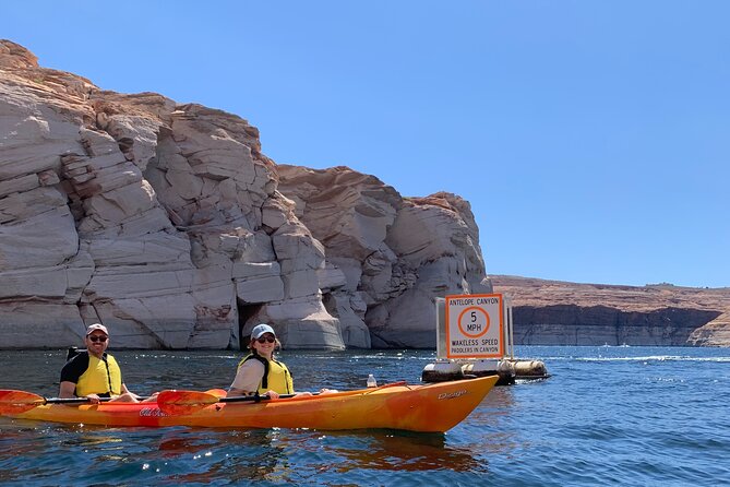 Antelope Canyon Lake Powell Guided Kayaking and Hike Tour - The canyon hike and what you actually see