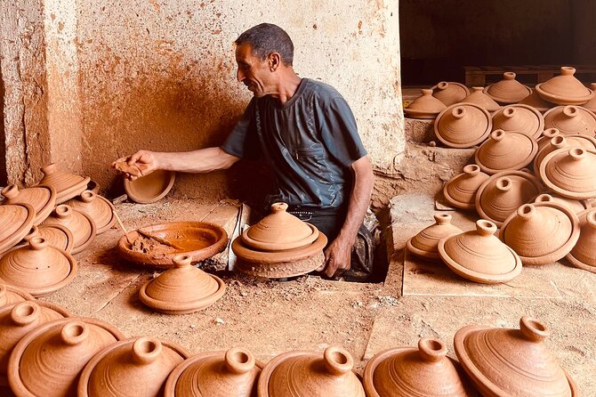 Atlas : Pottery workshop , hiking and swimming Pool - Walking Through Amizmiz and the Olive Groves