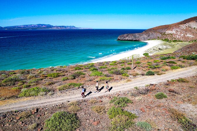 Balandra & Tecolote: hike, kayak and snorkel in paradise - What the $136.50 price includes
