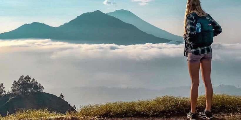 Bali: Mount Batur Sunrise Hike Guided Tour - The Early Van Ride Sets the Pace