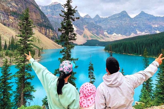 Banff/Canmore Moraine Lake & Lake Louise– Hike, Canoe or Sightsee - Why this tour solves the Moraine Lake problem