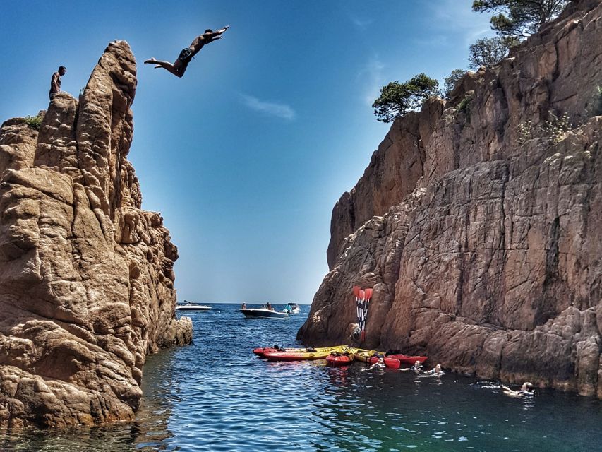 Barcelona: Costa Brava Hiking, Sea Kayaking & Lagoon Dipping - The lagoon stop and underwater time
