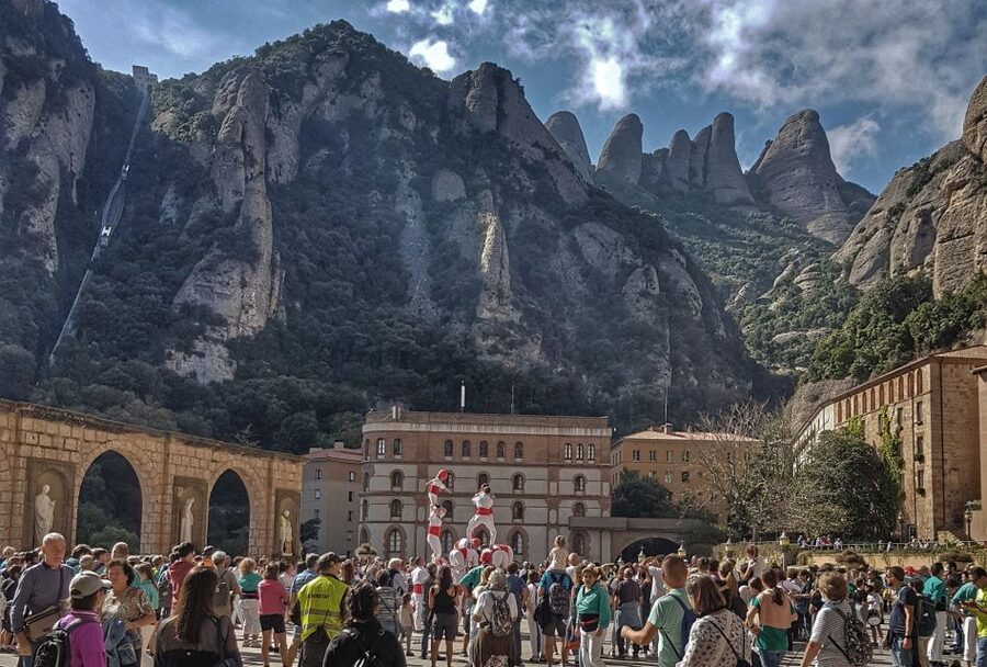 Barcelona: Montserrat Hiking Experience and Monastery Visit - Key points to know before booking