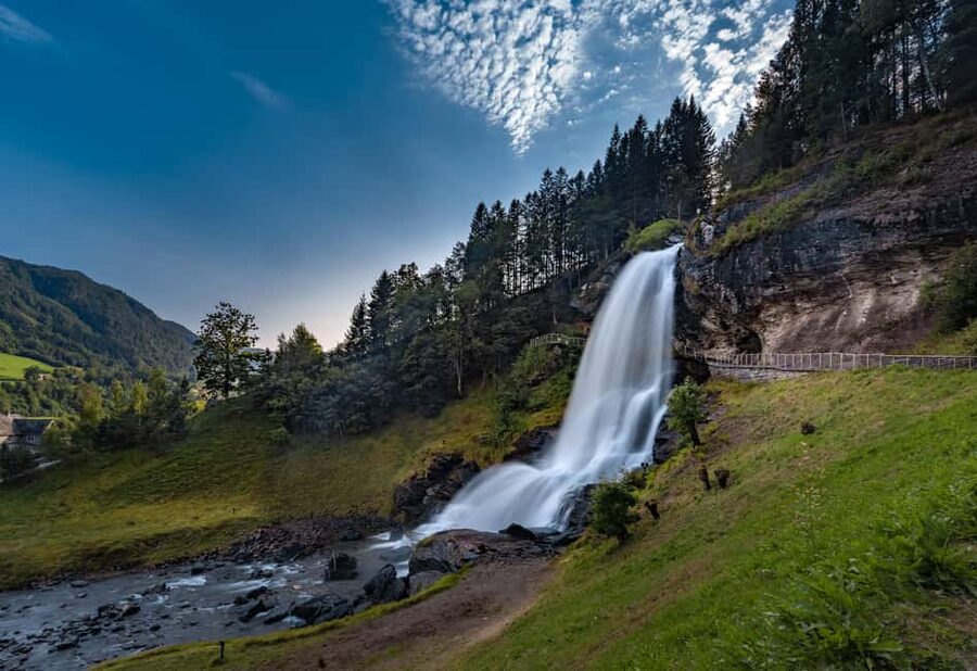 Bergen: Easy Hike to Bondhus Glacier Lake & Rosendal Visit - Is the $230 price fair?