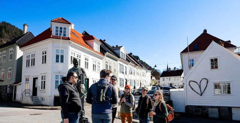 Bergen: Urban Mountain Hiking and History Tour - Starting at Bryggen, Bergen’s old trading pier