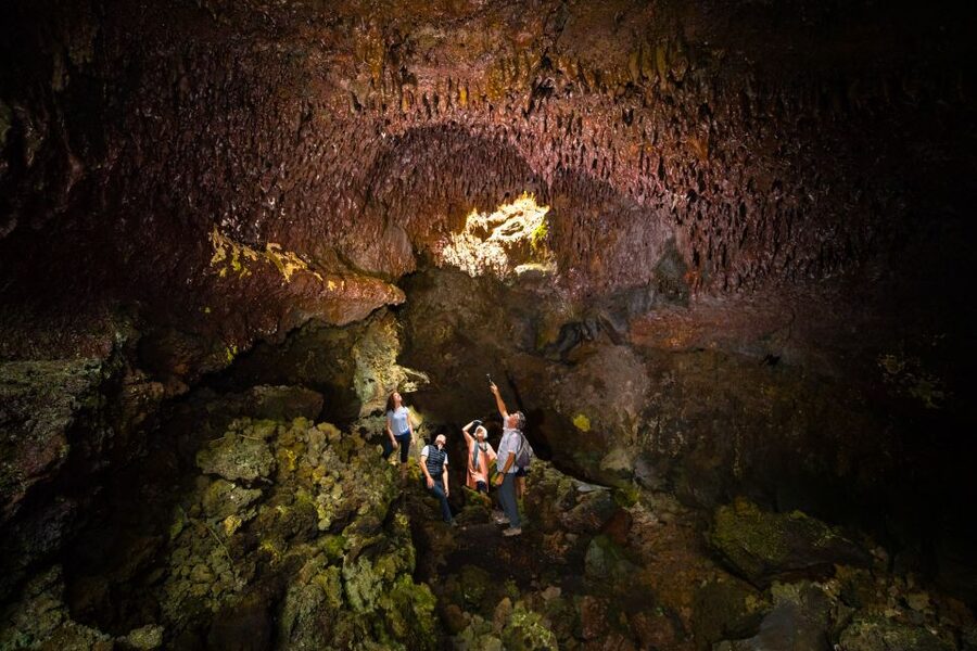 Big Island: Off the Beaten Path Volcano Crater Hike - The optional lava tube section