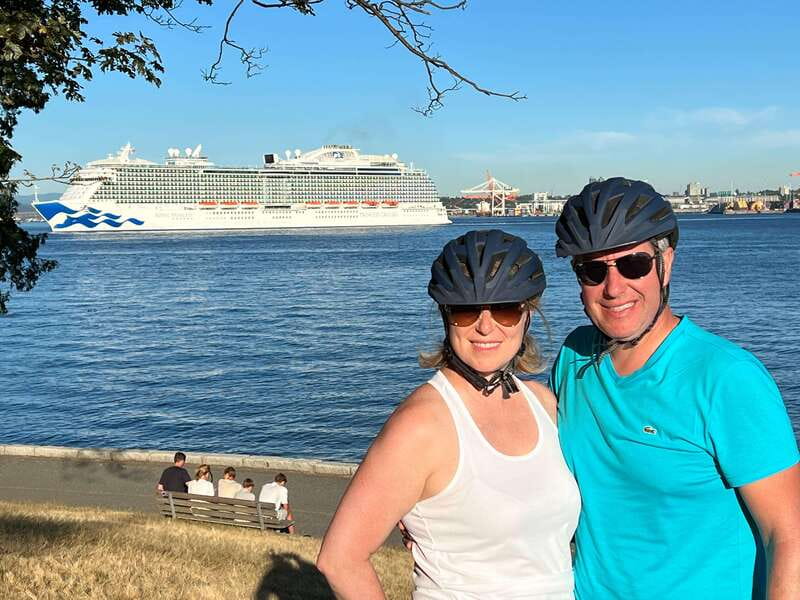 Bike and Hike Vancouver - Granville Island and the False Creek waterfront