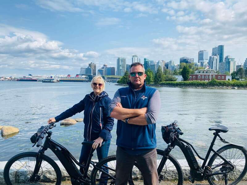 Bike and Hike Vancouver - A beach picnic gives the day a useful pause