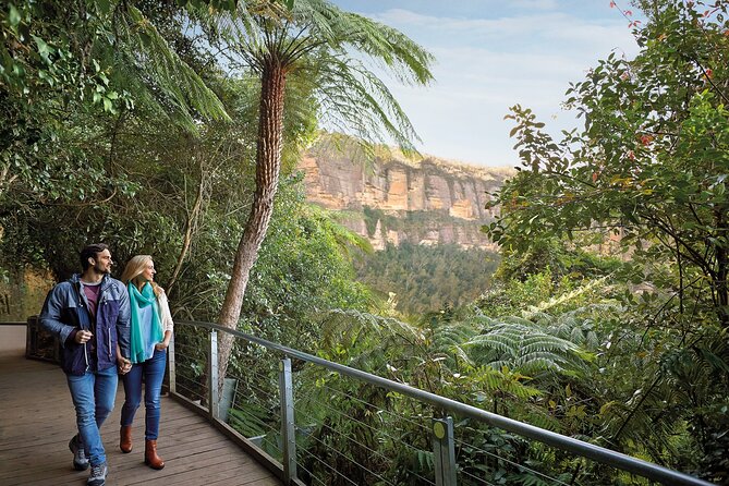 Blue Mountains Express includes Three Sisters Hiking Option - Key points to know before booking