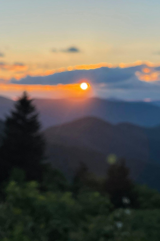 Blue Ridge hiking tour with areas #1 Guide (1/2 day) - Why this hike feels different from a standard Asheville outing