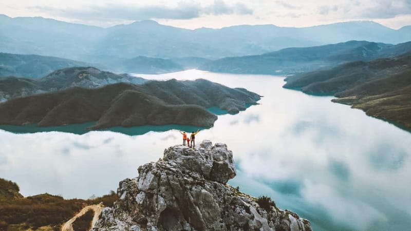 Bovilla Lake, Hiking and Swimming, Day Tour - First Look at Bovilla Lake