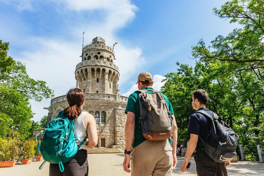 Budapest: Buda Hills Guided Hiking Tour with Optional Lunch - Who should book this Buda Hills walk?