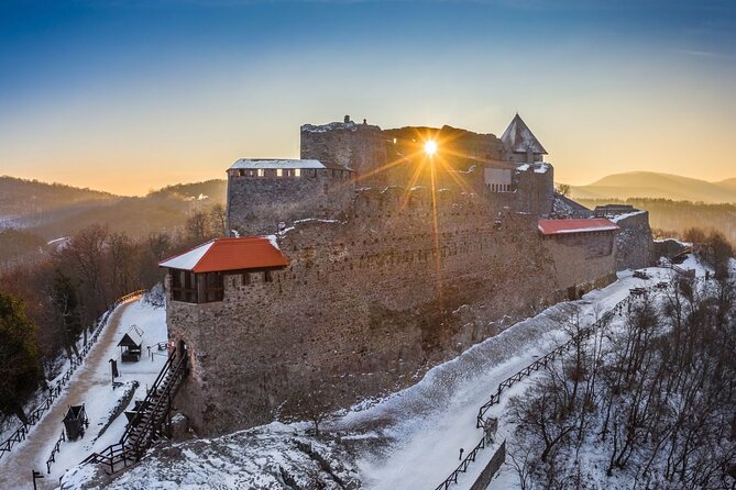 Budapest Hike to Visegrád Castle w or wo Sauna/Danube beach - Visegrád Castle and the Danube Bend panorama