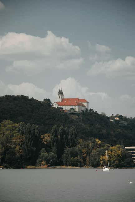 Budapest: Tihany Peninsula Hike and Abbey Day Trip - Key points to know before booking