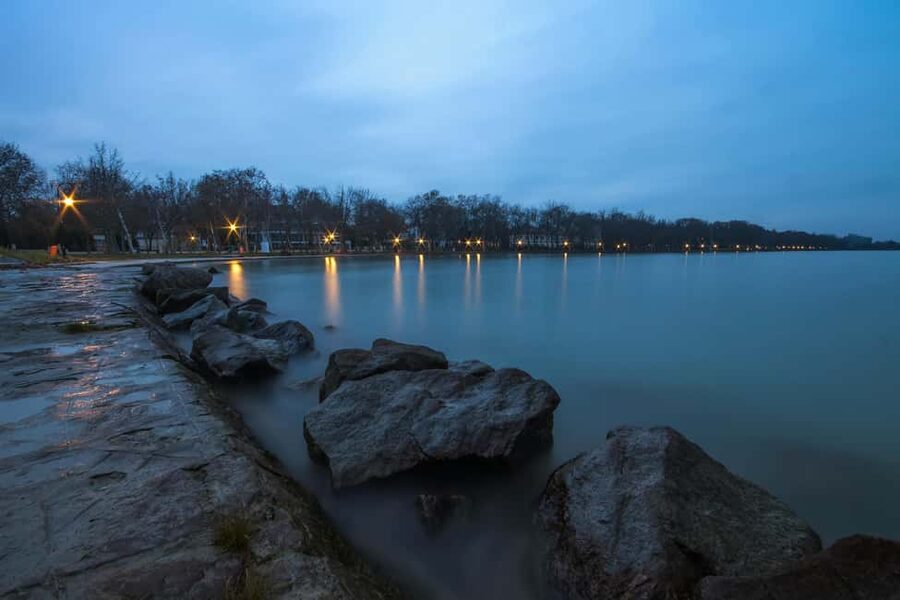 Budapest: Tihany Peninsula Hike and Abbey Day Trip - What the guide adds to the day
