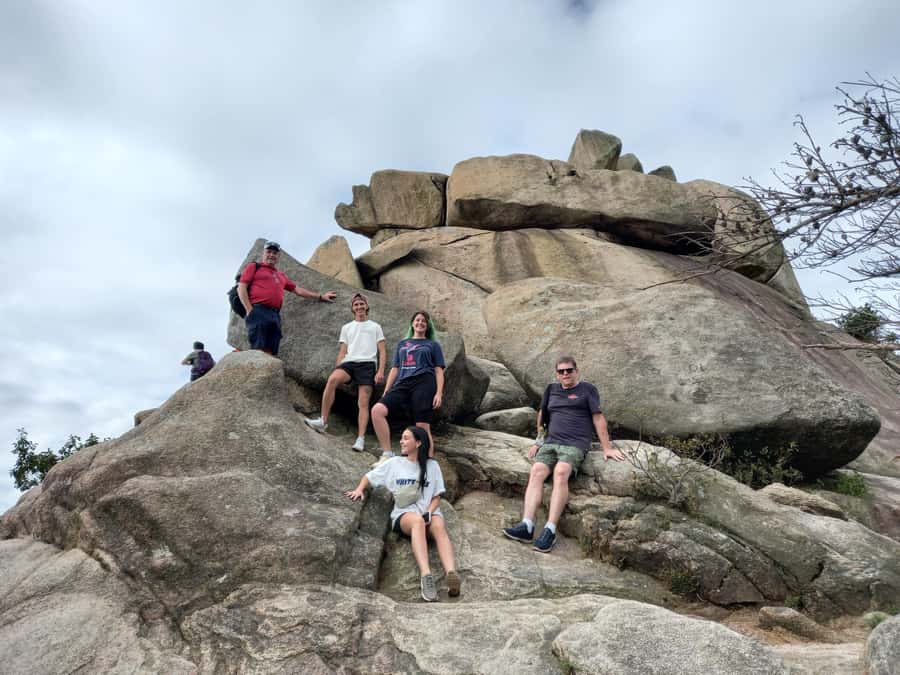 Bukhansan mountain hiking tour - 6 hours - Key points at a glance