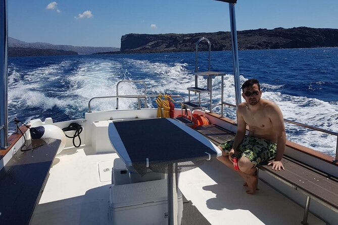 Caldera Private Cruise & Volcano Hike - Who will get the most from this cruise?