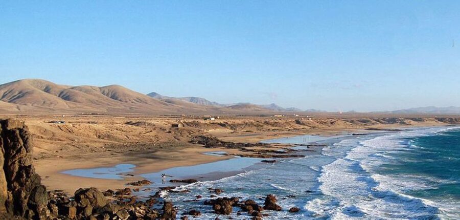 Caleta de Fuste/Corralejo: Guided E-Bike Tour & Crater Hike - Finishing in Corralejo