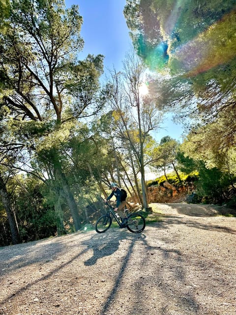 Caminito del Rey Full Experience+ 2-Hour E-Bike guided Tour - The shuttle to the northern entrance