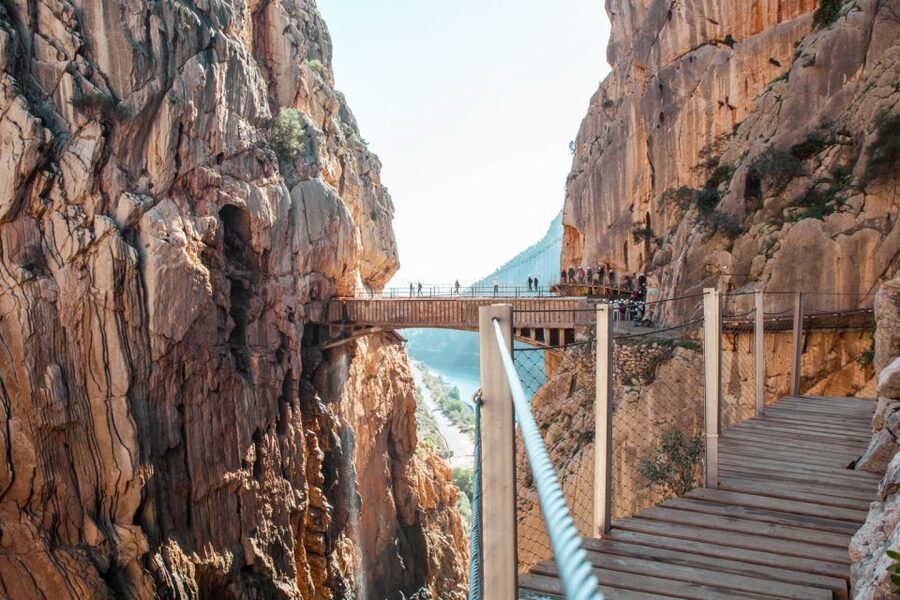 Caminito del Rey: Guided Hiking Tour with Entrance Tickets - The cliff path and the first gorge views