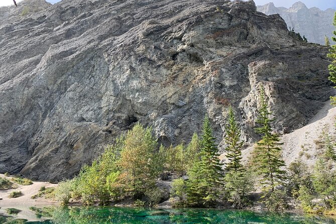 Canmore: LOST TOWNS and Untold Stories - Hiking Tour 3hrs - Wildlife, bear spray, and mosquito country