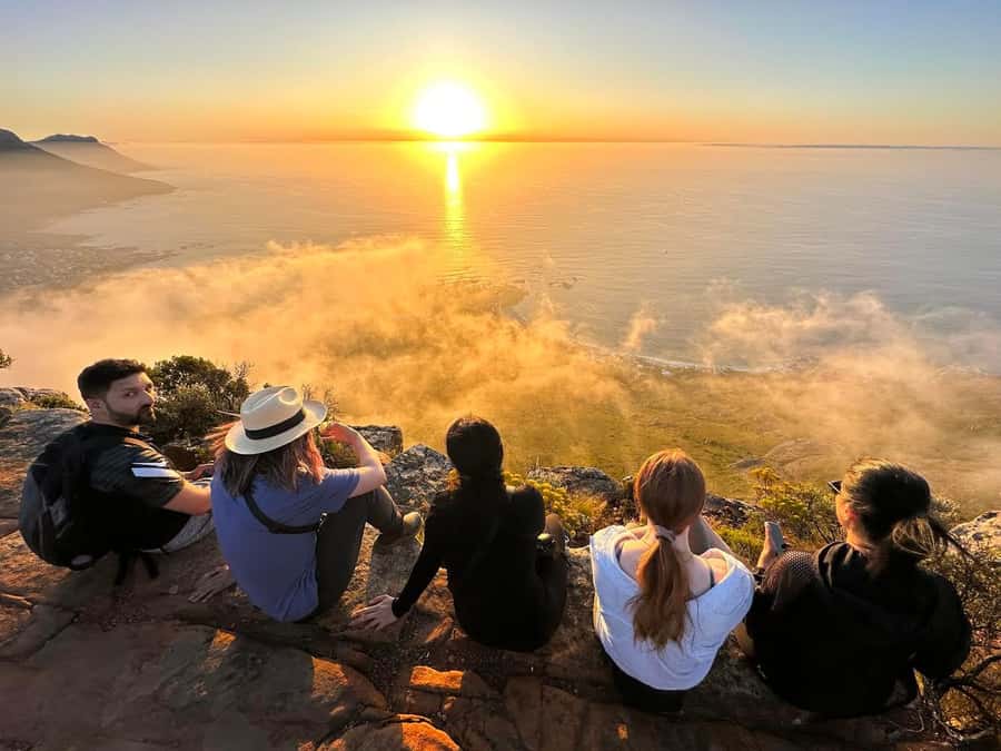 Cape Town: Lion's Head Sunrise or Sunset Hike - Key points to know before you book