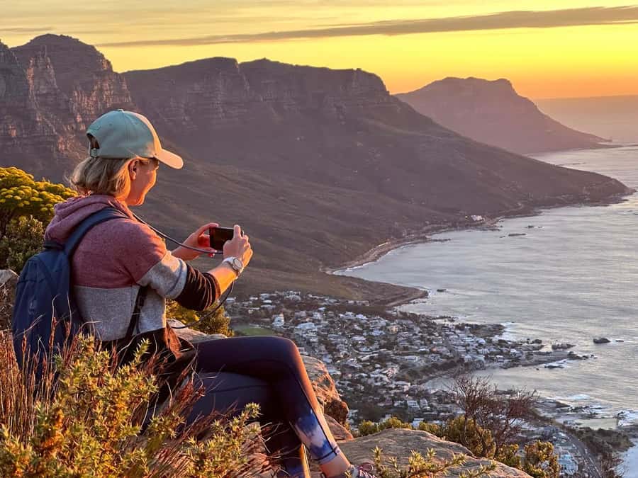 Cape Town: Lion's Head Sunrise or Sunset Hike - Sunrise or sunset: choosing the right version