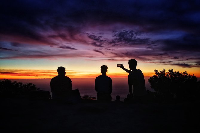 Cape Town: Lion's Head Sunrise/Sunset Hike - What the guides add to the climb