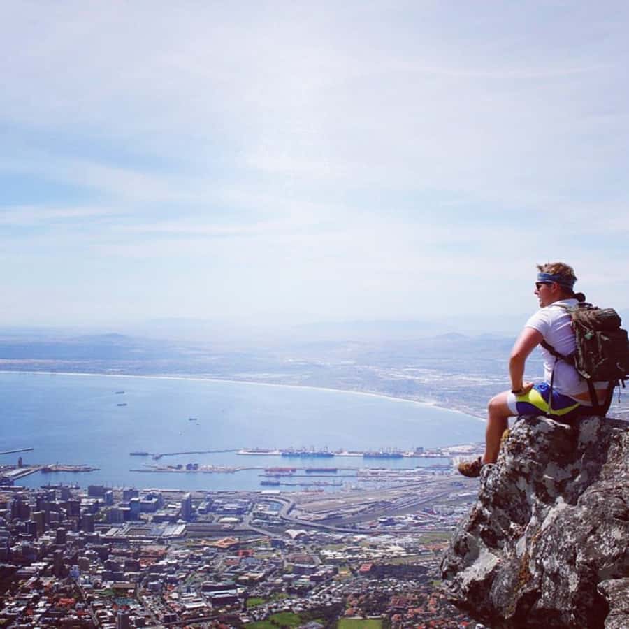 Cape Town: Table Mountain Half–Day India Venster Hike - What the guide adds to the experience