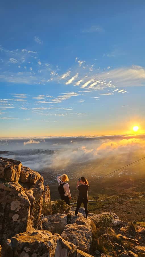 Cape Town: Table Mountain Hike with an Expert Guide - The views improve as your legs tire