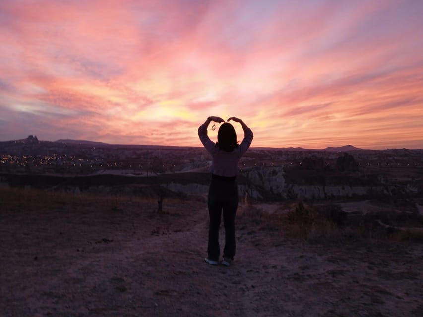 Cappadocia: Sunset Rose Valley Hiking Tour - Key points at a glance