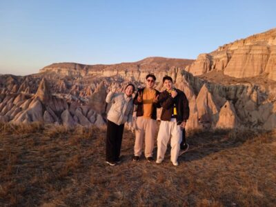 Cappadocia: Sunset Rose Valley Hiking Tour