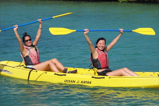Cas Cay - Kayak Hike and Snorkel Adventure - The short walk across Cas Cay