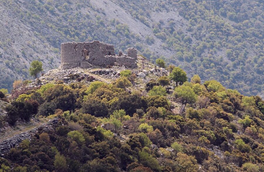 Chania: Imbros Gorge Hiking Tour & Beach Relaxation - Why Imbros Gorge is a smart choice for a first gorge walk
