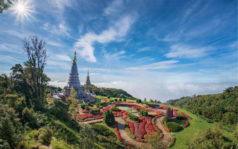 Chiang Mai:Doi Inthanon National Park & Hike at Kew Mae Pan - The Summit of Thailand’s Highest Mountain