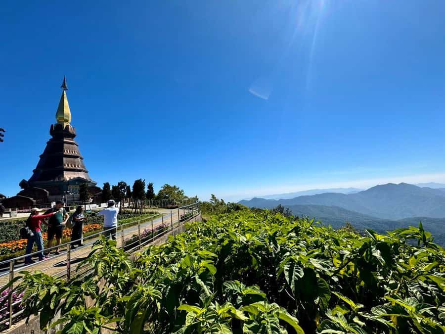 Chiang Mai Elephant Recovery Center, Doi Inthanon and Hiking - Why this Chiang Mai day trip works